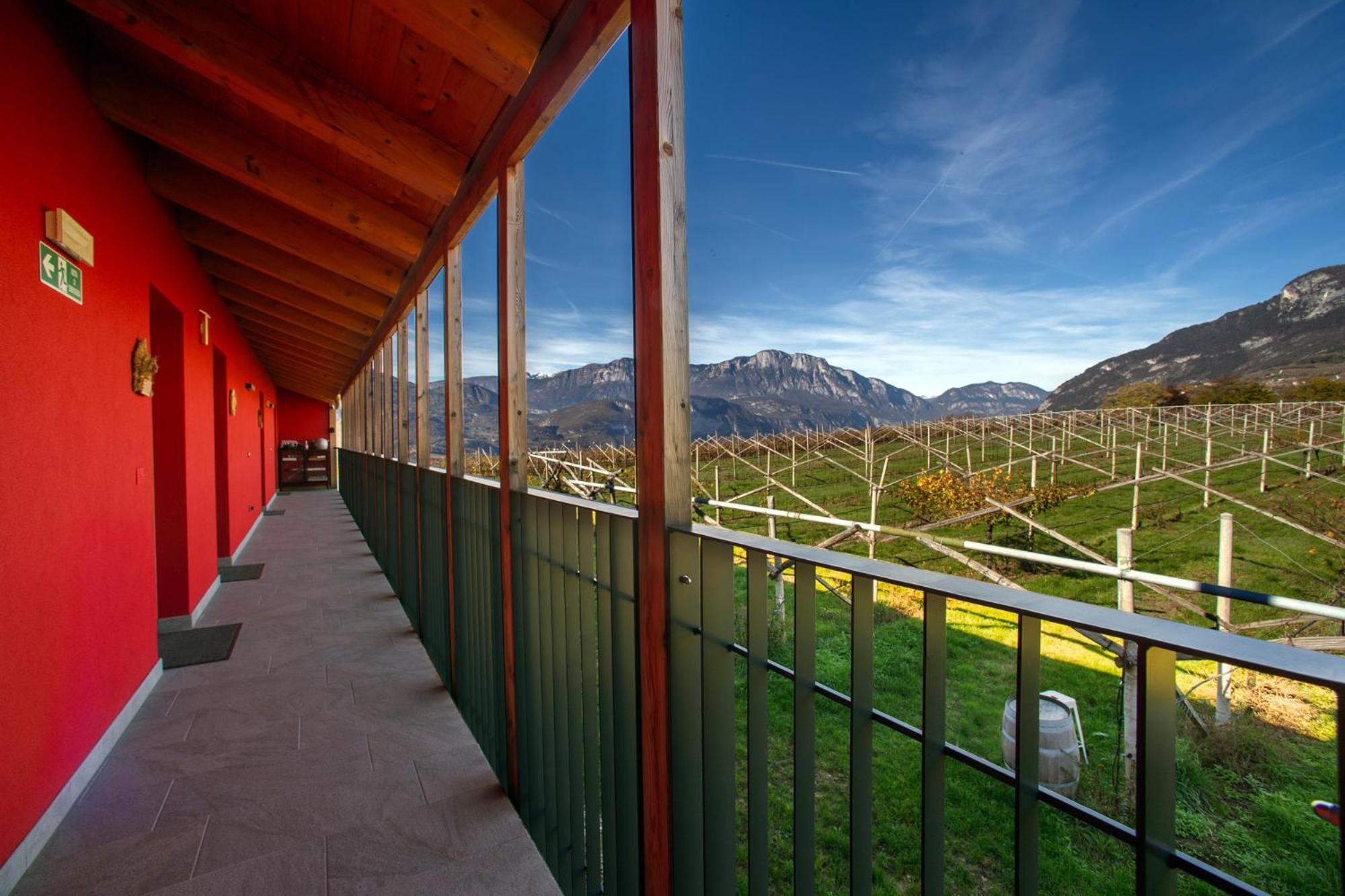 8 Grappoli Agritur Villa Trento Exterior photo